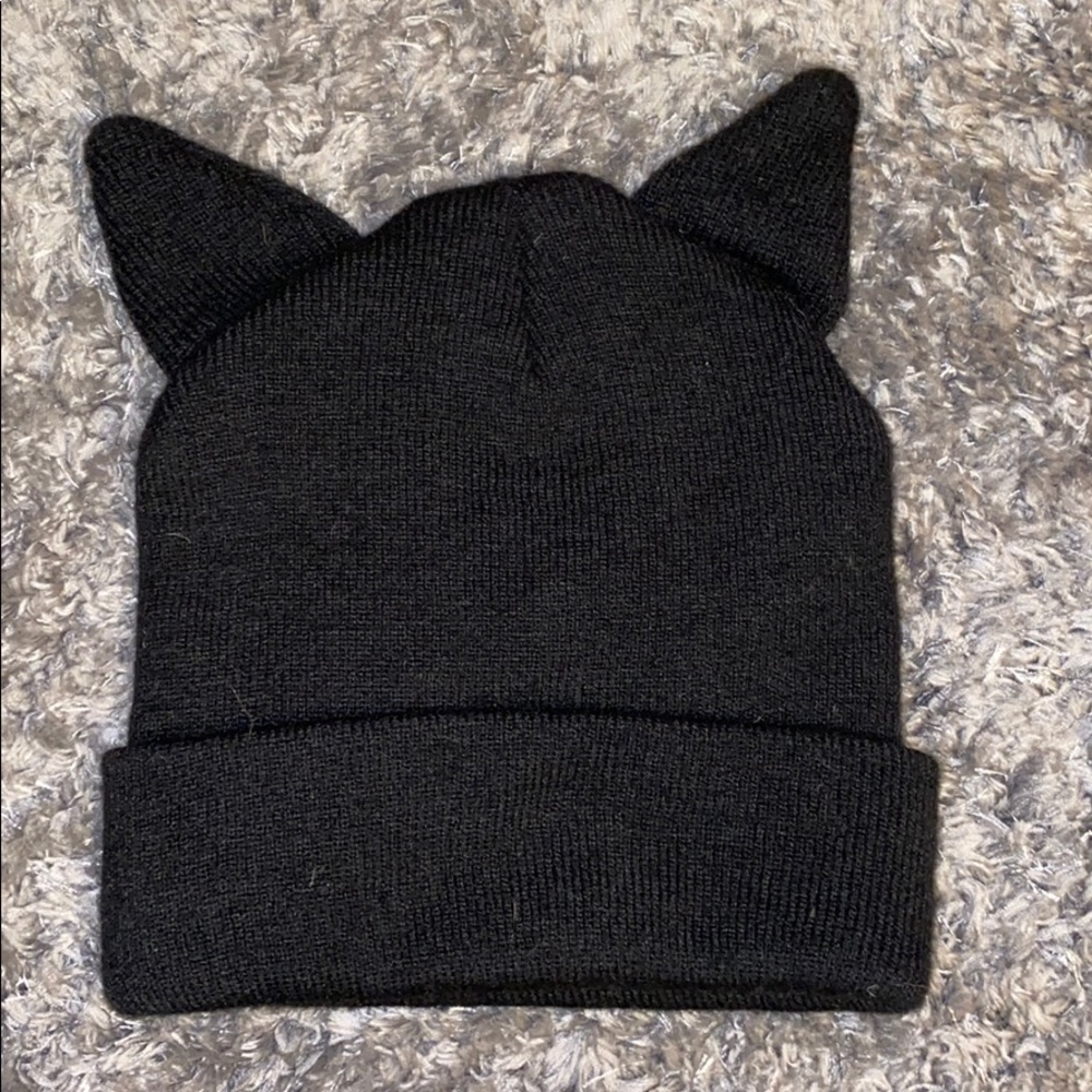 Black Kitty Hat